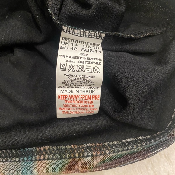 PrettyLittleThing Multicolor Abstract Top - Picture 6 of 6